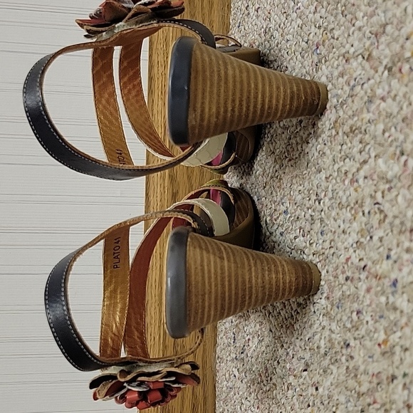 L'Artiste From Spring Step, women's Colorful Strappy Sandals Sz 41 US 9.5 - Picture 4 of 7